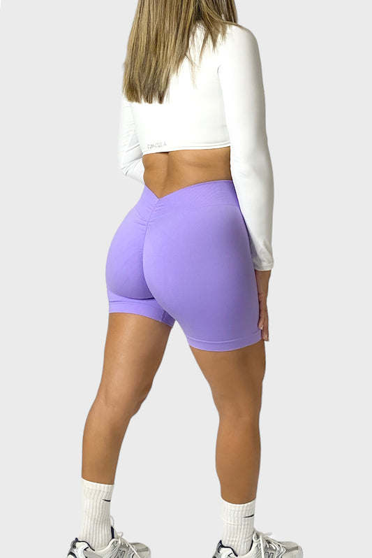 Lavender V-back Scrunch Shorts